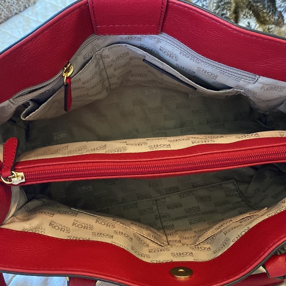 Michael Kors- red leather Hamilton Tote Purse - Picture 4 of 8